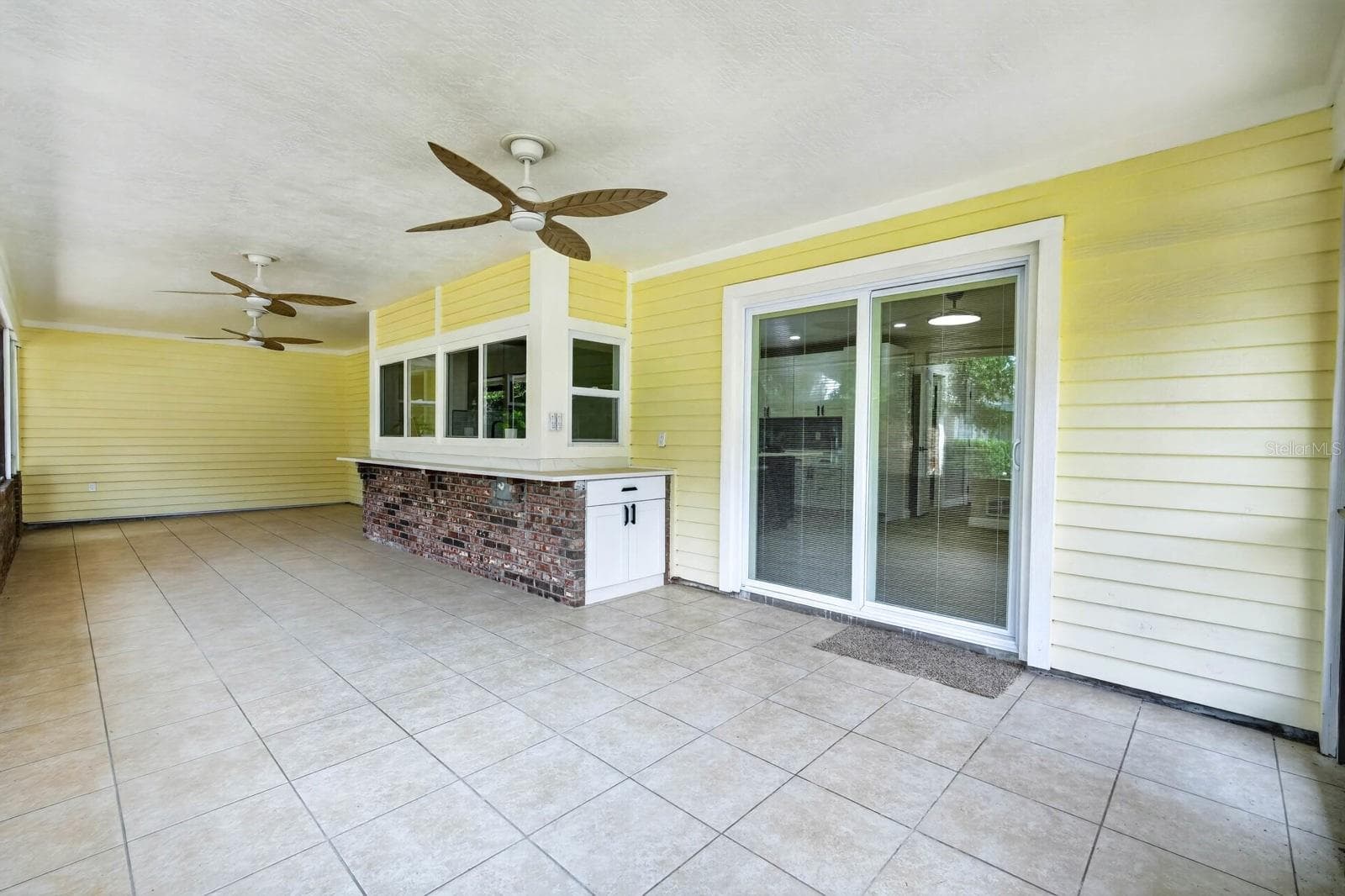 Porch 1 - 1510 N BEACH ST, ORMOND BEACH
