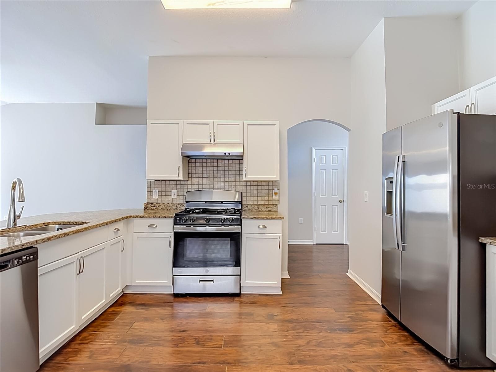 Single Family Residence at 1732 HULETT DR, BRANDON, photo 8 of 63