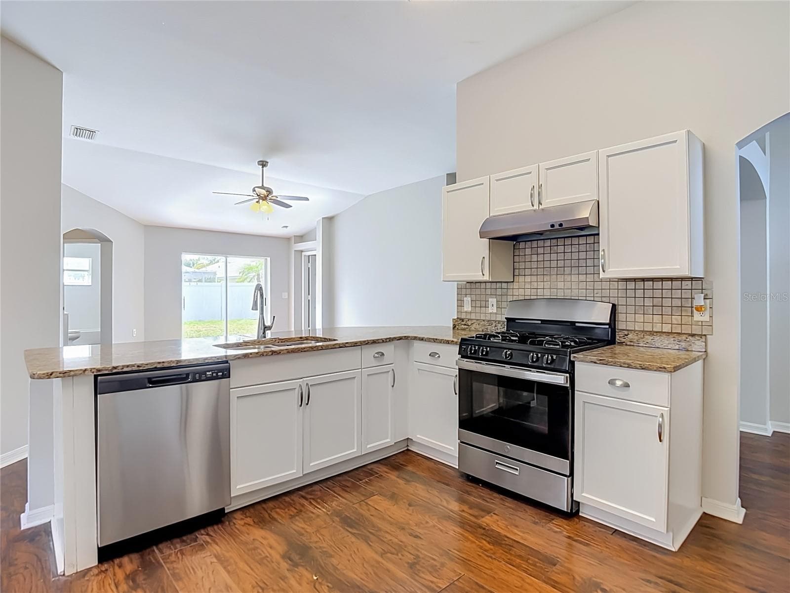 Single Family Residence at 1732 HULETT DR, BRANDON, photo 10 of 63