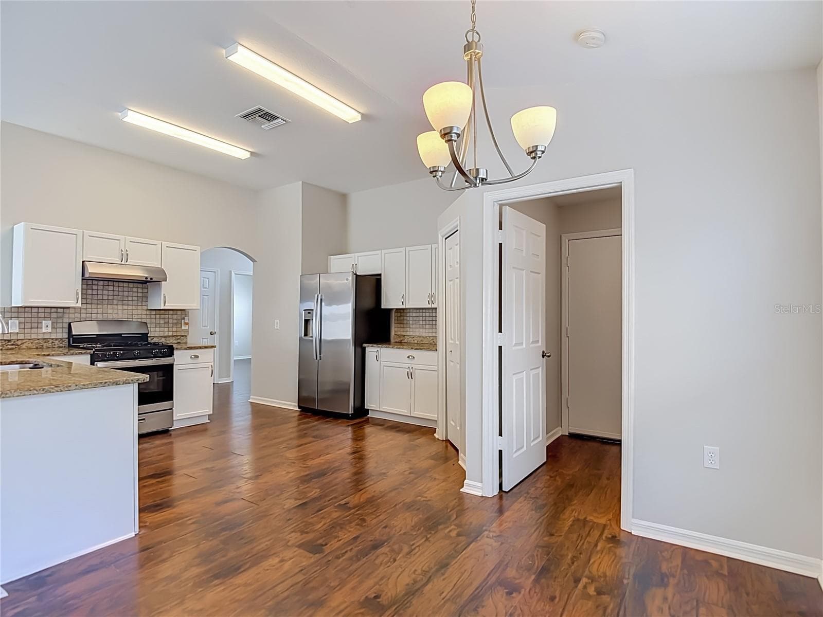 Single Family Residence at 1732 HULETT DR, BRANDON, photo 18 of 63