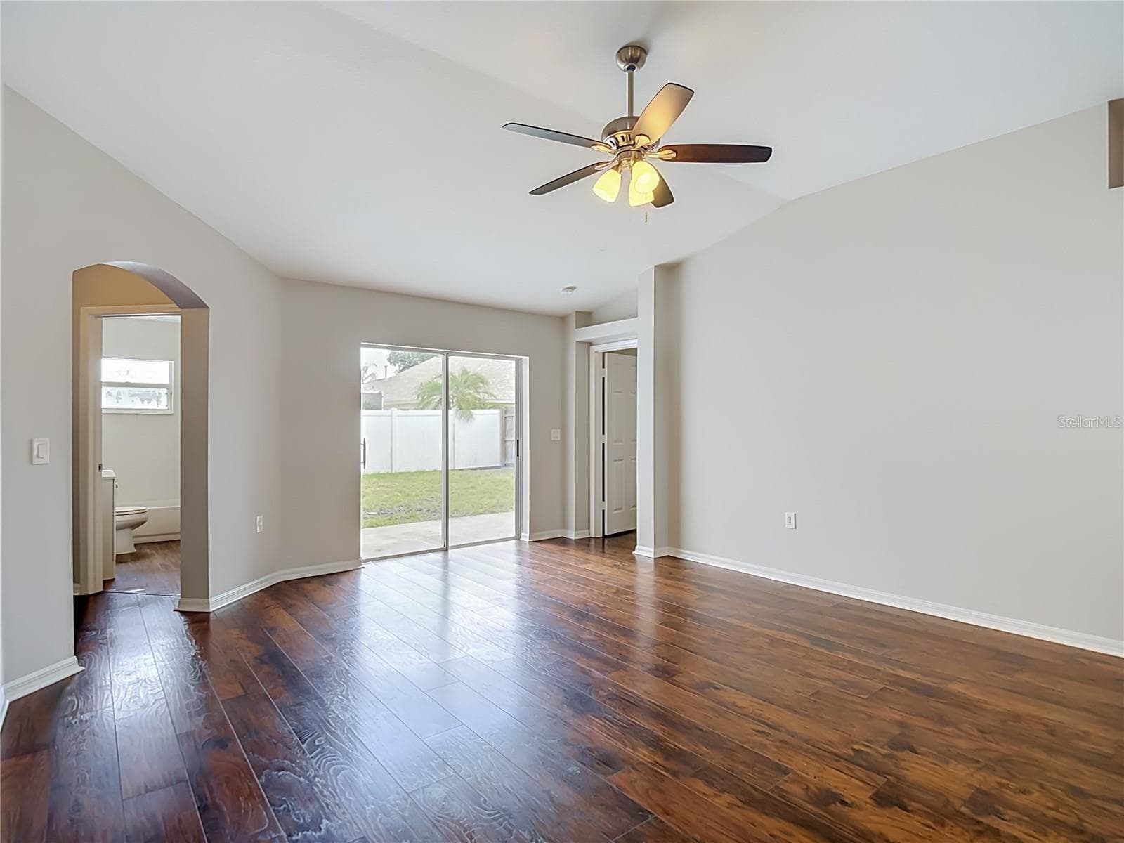 Single Family Residence at 1732 HULETT DR, BRANDON, photo 20 of 63