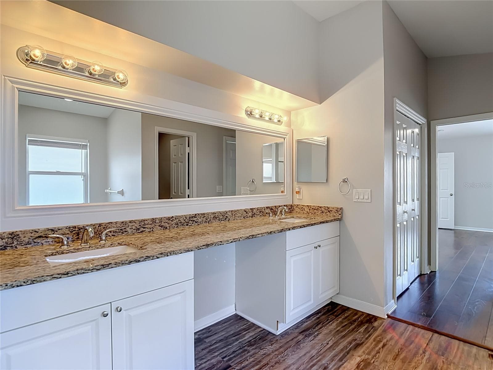 Single Family Residence at 1732 HULETT DR, BRANDON, photo 38 of 63