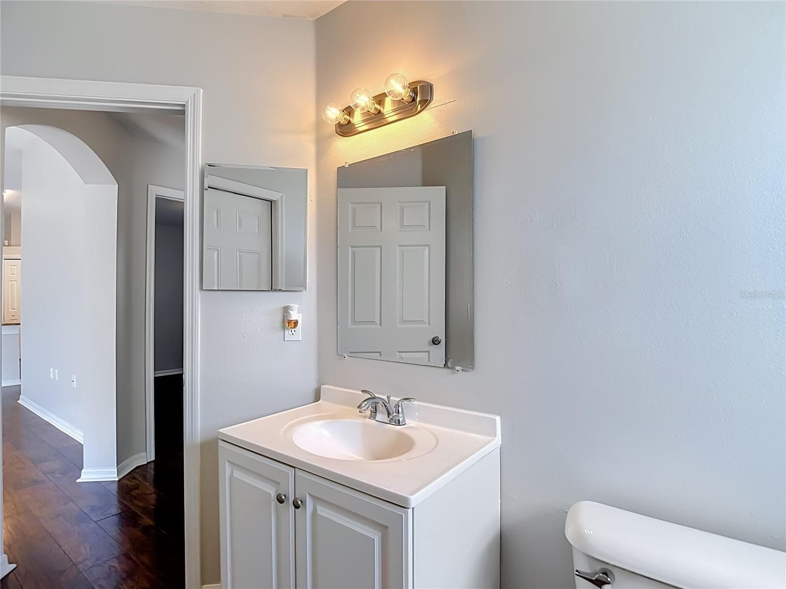 Single Family Residence at 1732 HULETT DR, BRANDON, photo 52 of 63