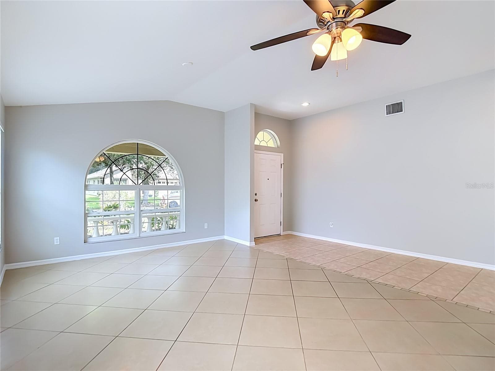 Single Family Residence at 805 LESA GLEN PL, BRANDON, photo 11 of 64