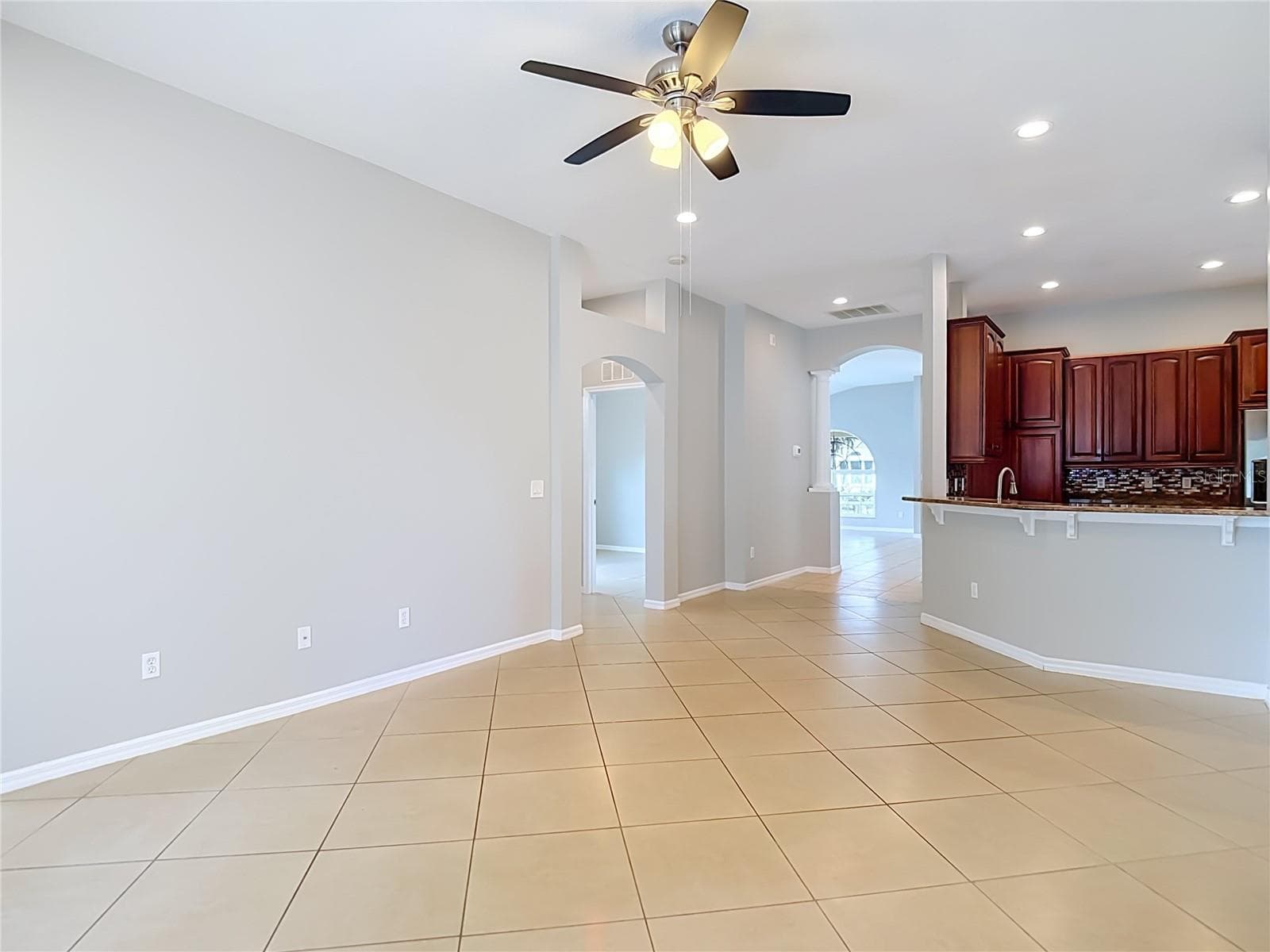 Single Family Residence at 805 LESA GLEN PL, BRANDON, photo 26 of 64