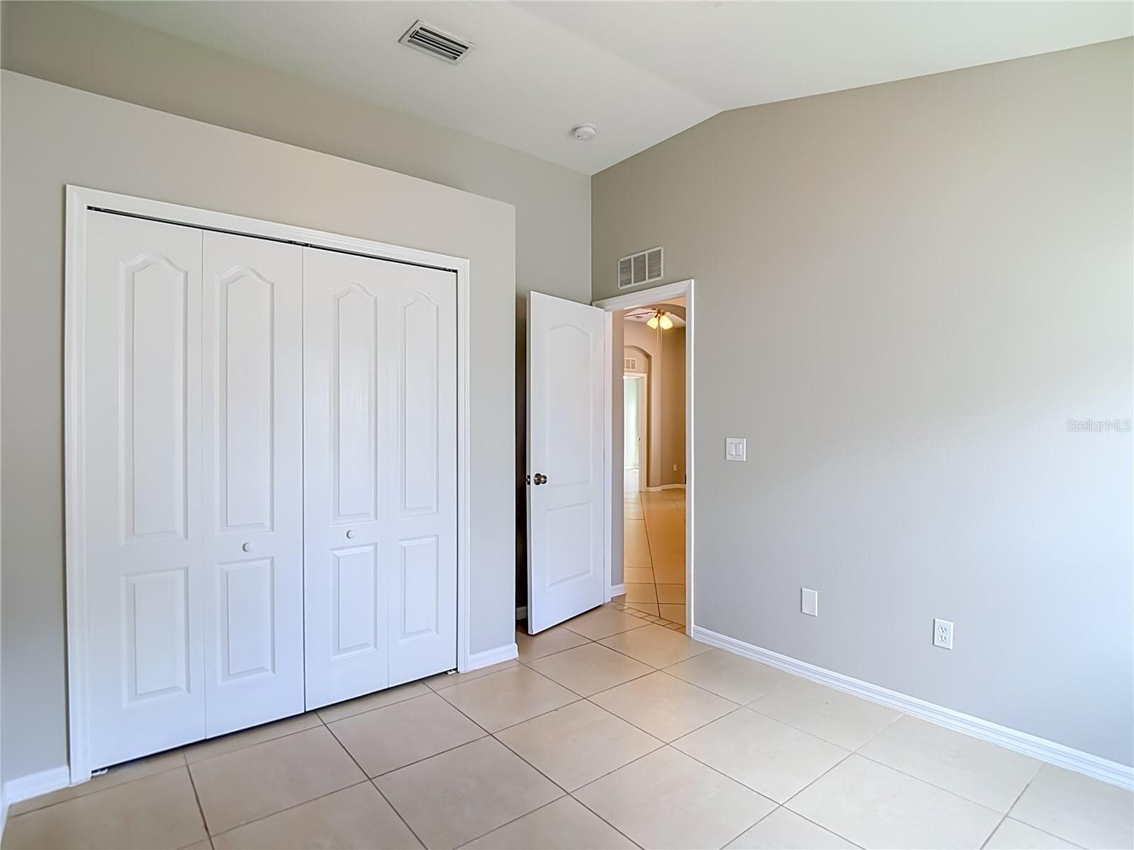 Single Family Residence at 805 LESA GLEN PL, BRANDON, photo 29 of 64