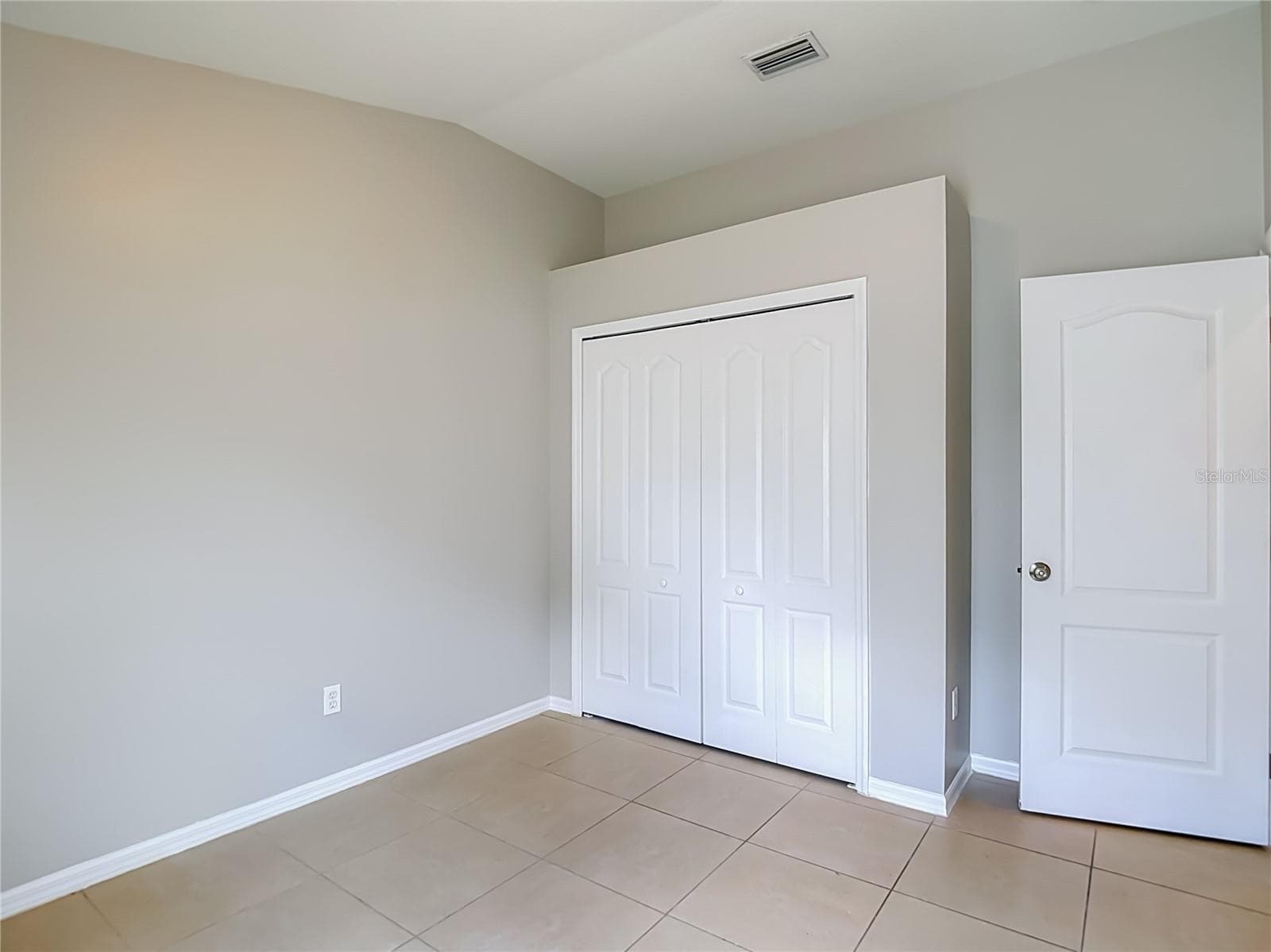 Single Family Residence at 805 LESA GLEN PL, BRANDON, photo 30 of 64