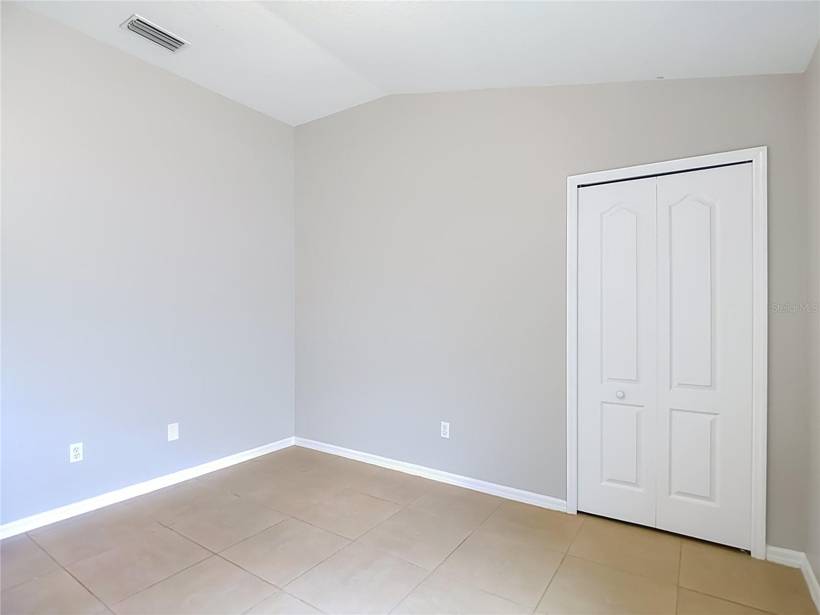 Single Family Residence at 805 LESA GLEN PL, BRANDON, photo 34 of 64