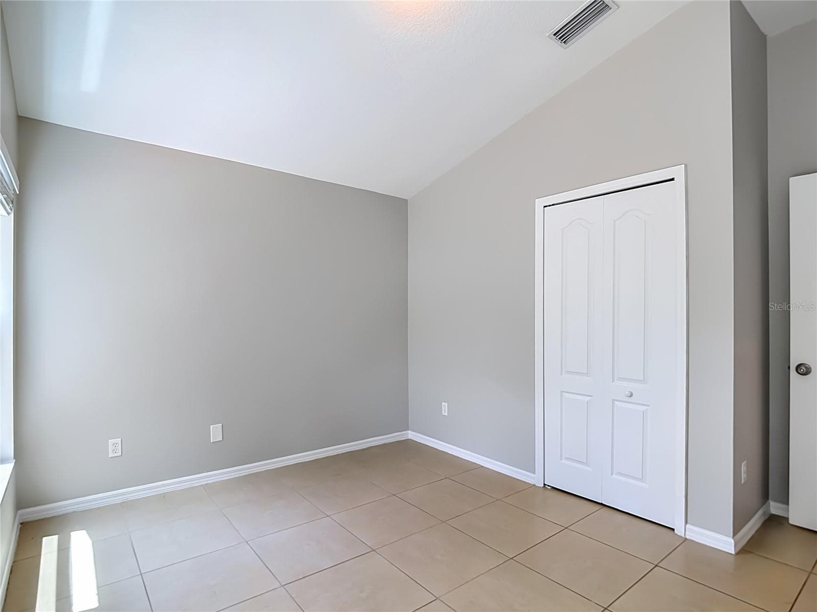 Single Family Residence at 805 LESA GLEN PL, BRANDON, photo 40 of 64