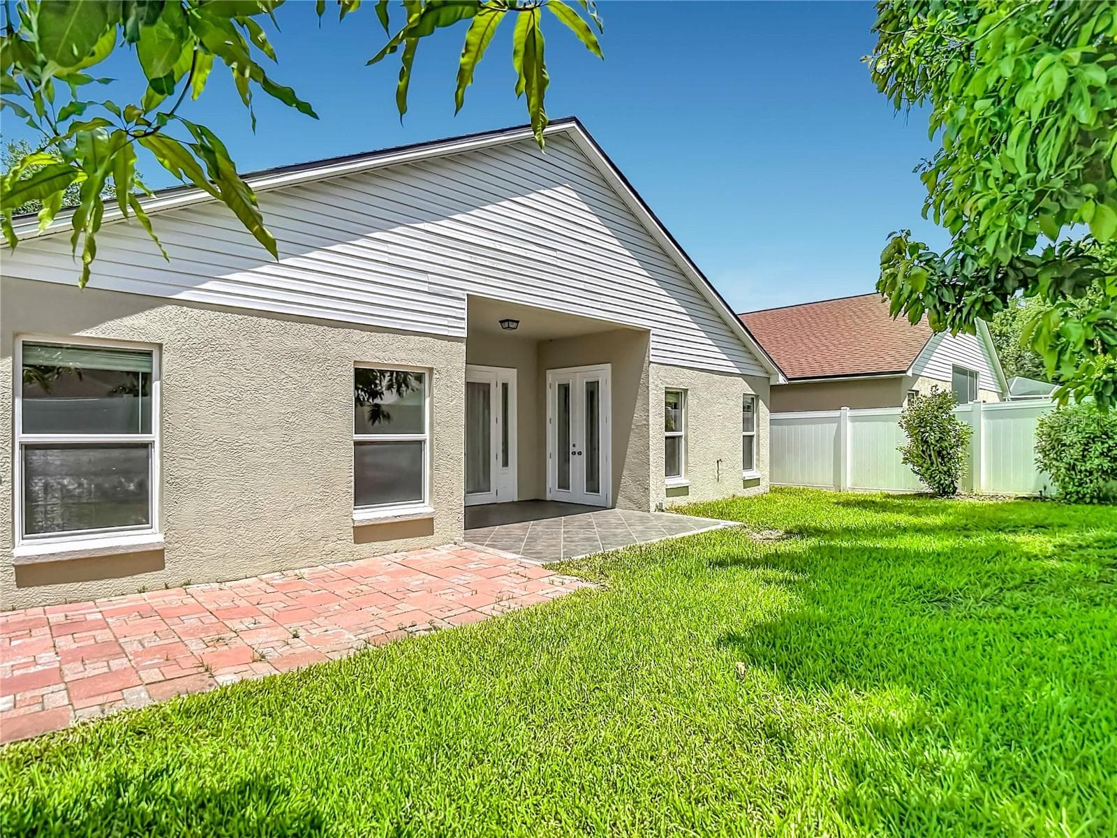 Single Family Residence at 805 LESA GLEN PL, BRANDON, photo 62 of 64
