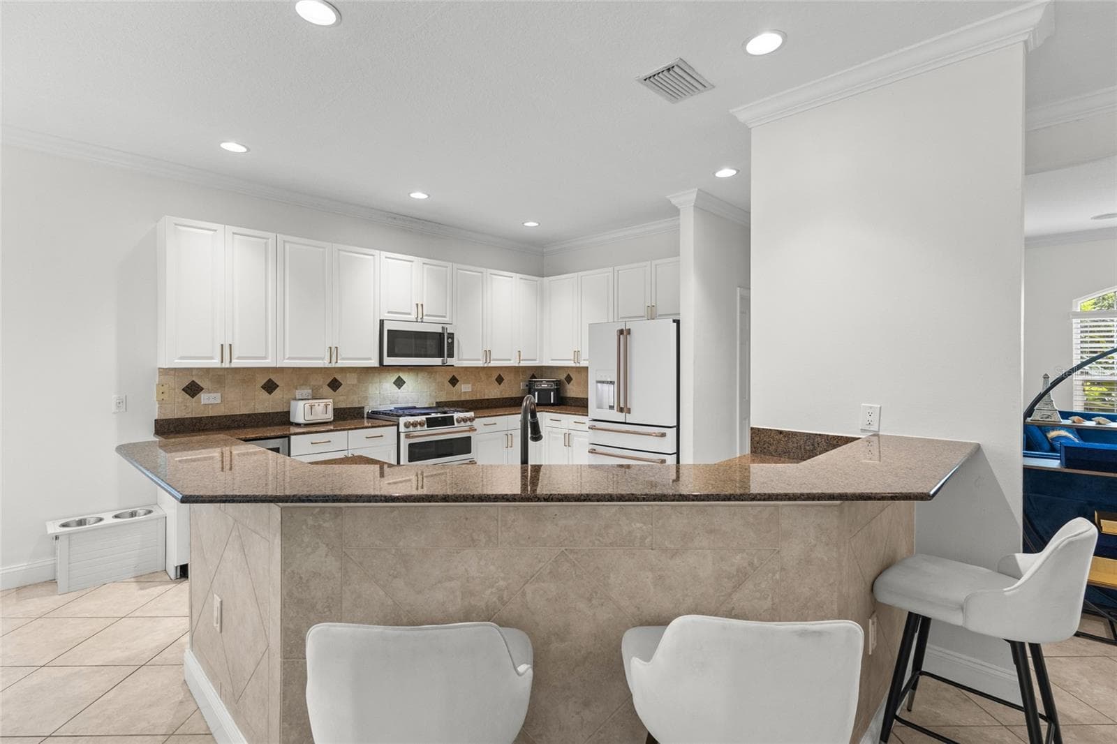 Single Family Residence at 7627 DESERT INN WAY, LAKEWOOD RANCH, photo 12 of 66