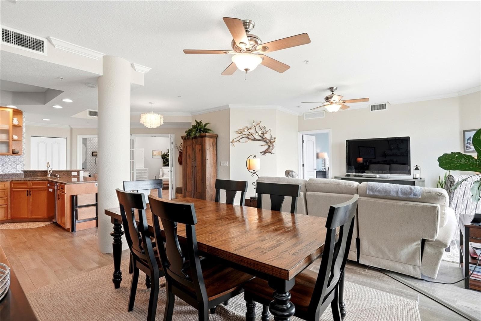 Condominium at 750 4TH AVE S #705D, ST PETERSBURG, photo 16 of 60