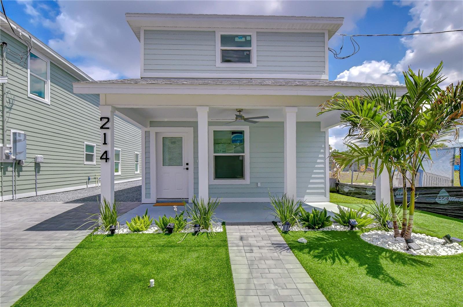 Single Family Residence at 214 8TH AVENUE DR W, BRADENTON, photo 3 of 37