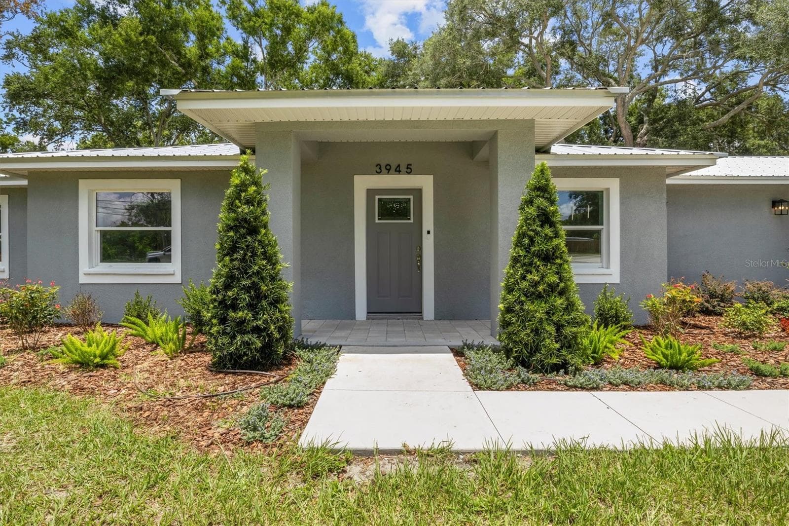 Front of Home - 3945 CHART PRINE RD, LAKELAND
