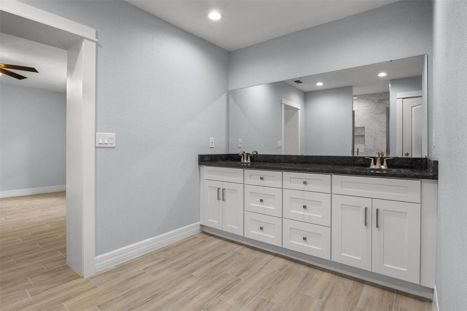 Primary Bathroom - 3945 CHART PRINE RD, LAKELAND