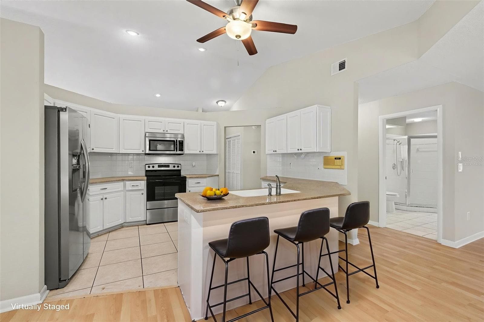 Virtually Staged - 9389 FOX HOLLOW LN, WEEKI WACHEE