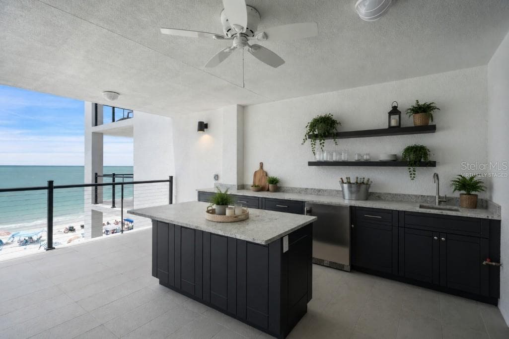 virtually staged - 14048 GULF BLVD #402, MADEIRA BEACH