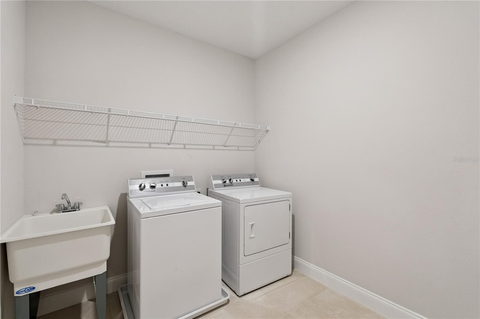 Laundry Room - 13129 FARO CT, WINTER GARDEN
