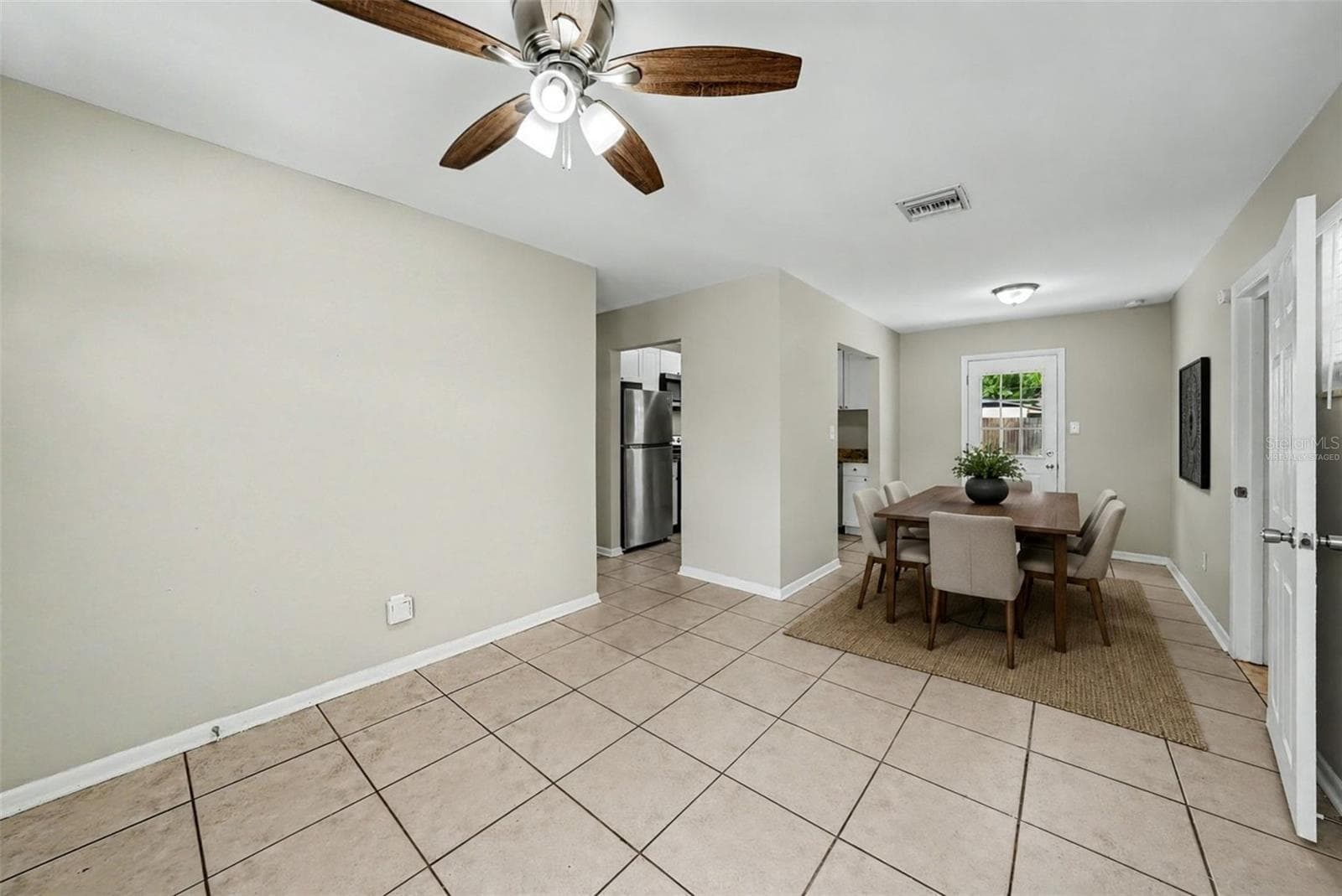 Virtually Staged - 10209 N 28TH ST, TAMPA