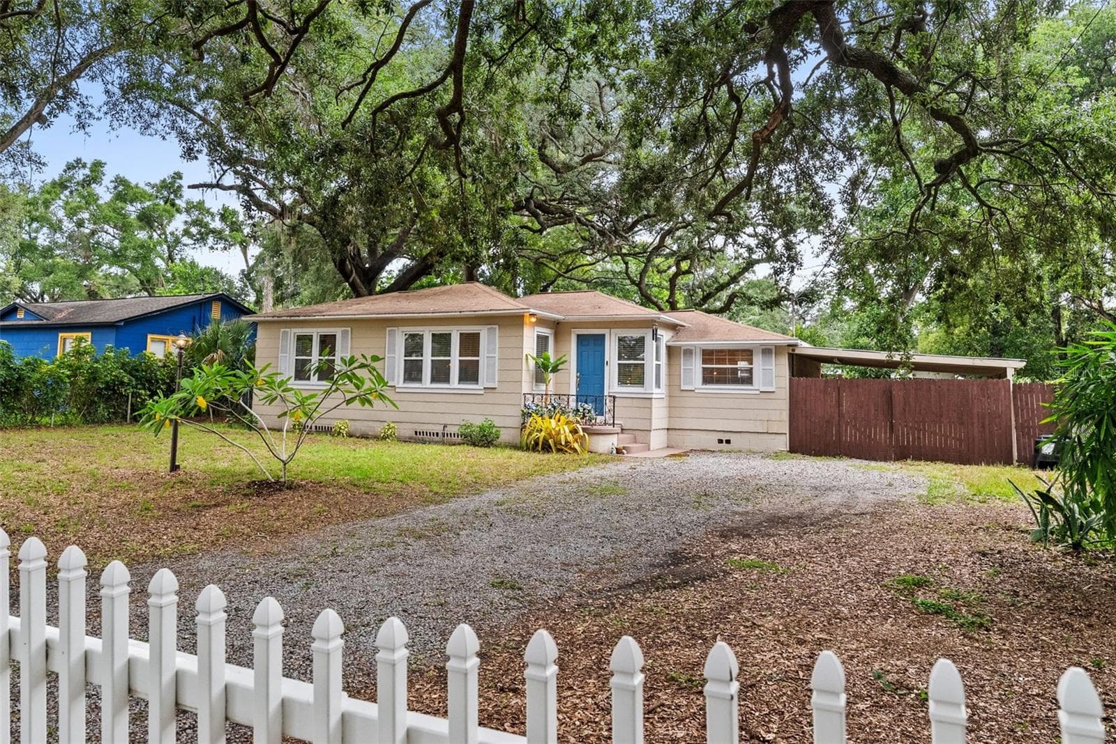 2016 E POWHATAN AVE