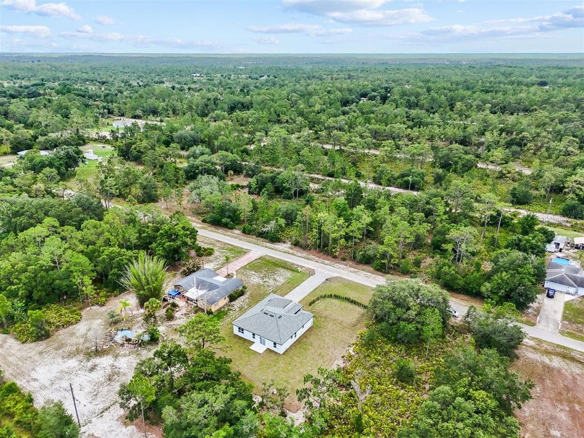 Single Family Residence at 3830 GARDENIA DR, INDIAN LAKE ESTATES, photo 67 of 70