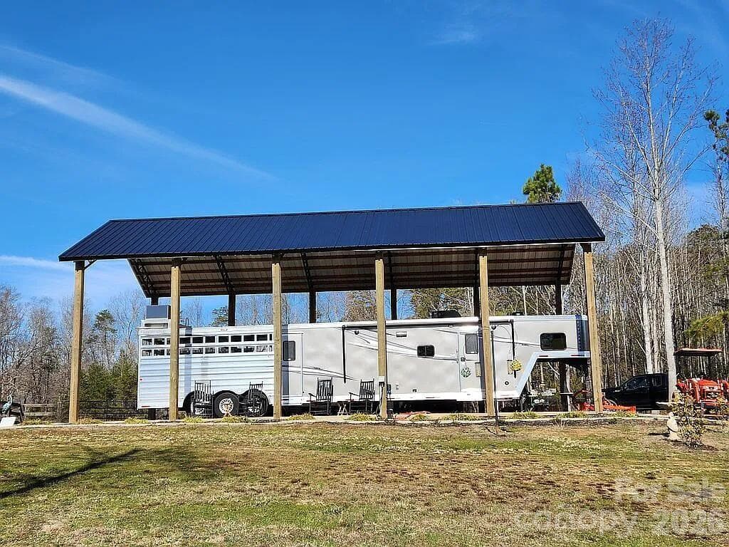 Single Family Residence at 4085 Hunting Country Road, Tryon, photo 18 of 19