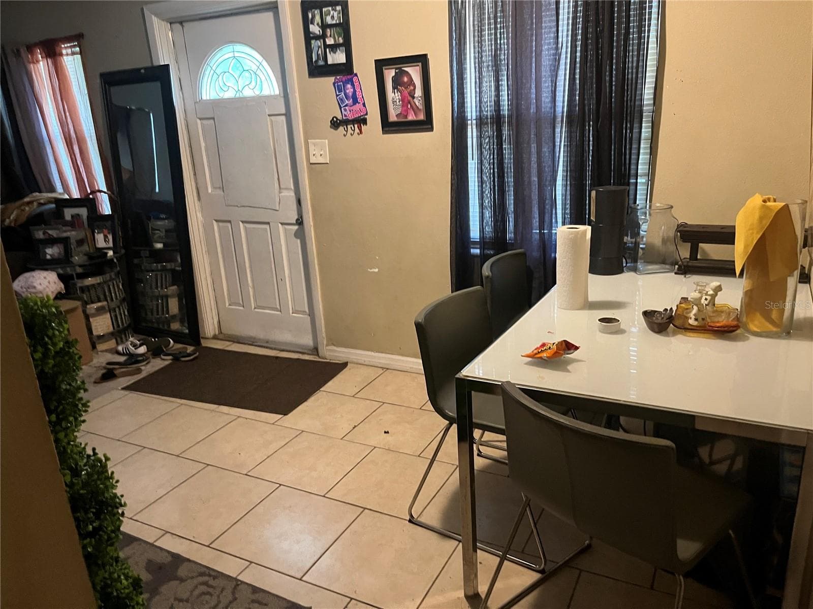 Single Family Residence at 3104 E CHELSEA ST, TAMPA, photo 5 of 12