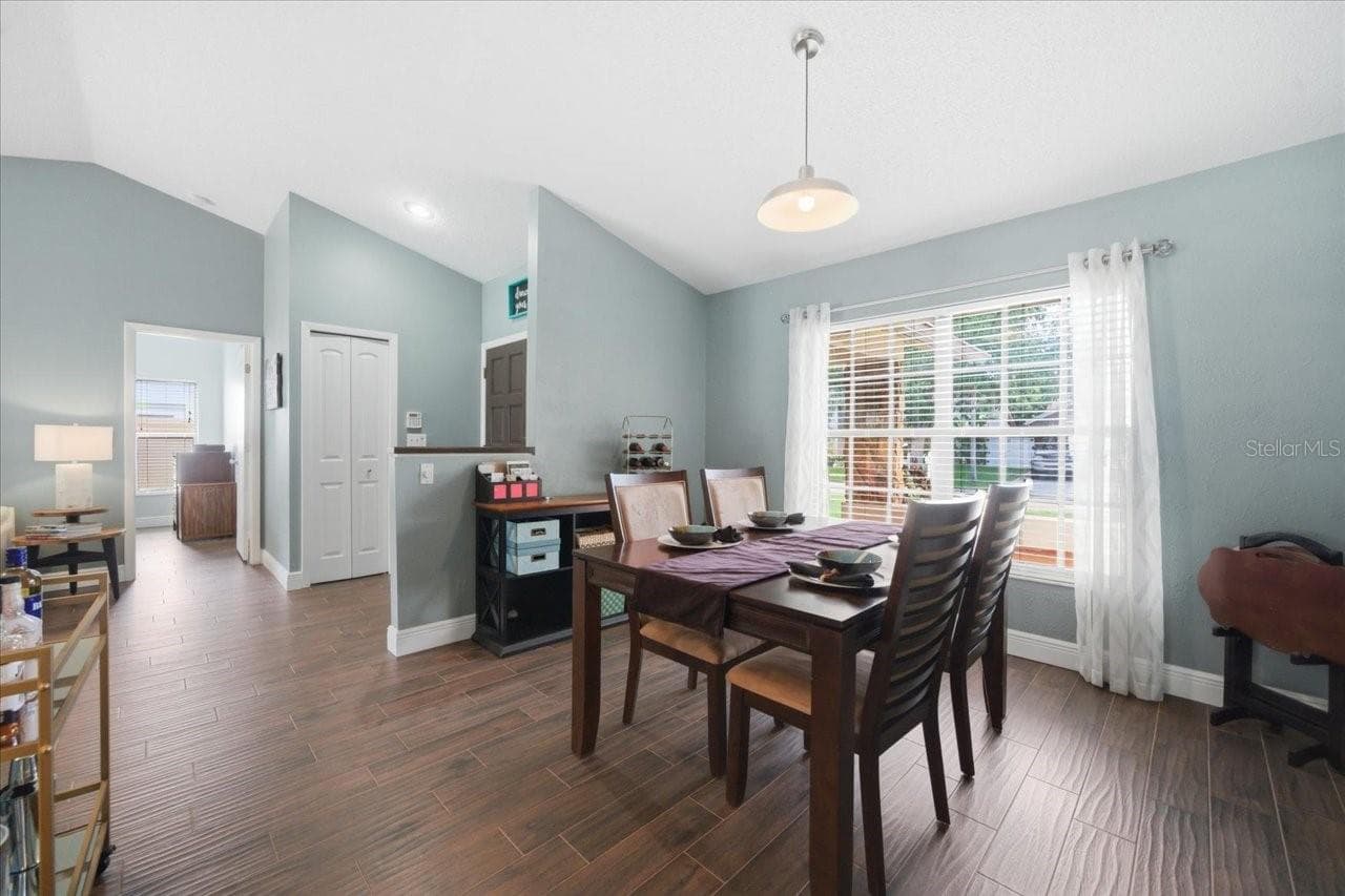 Single Family Residence at 11803 SWEETPEA CT, TAMPA, photo 16 of 39
