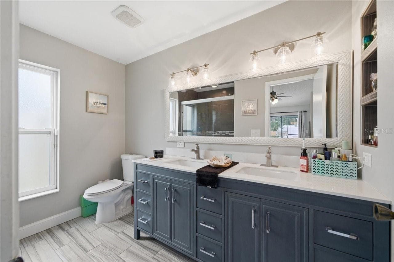 Single Family Residence at 11803 SWEETPEA CT, TAMPA, photo 22 of 39