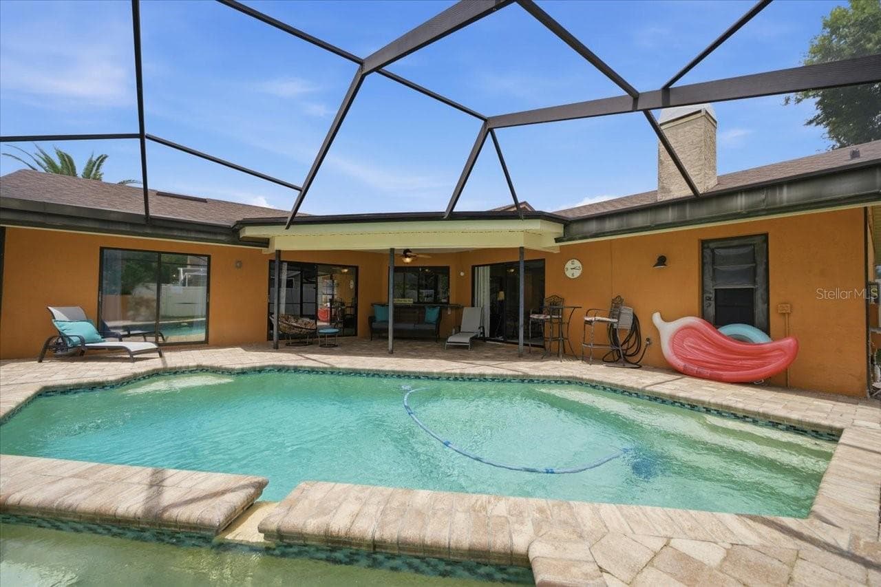 Single Family Residence at 11803 SWEETPEA CT, TAMPA, photo 32 of 39
