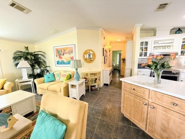Manufactured Home at 805 S WATERWAY, VENICE, photo 6 of 24