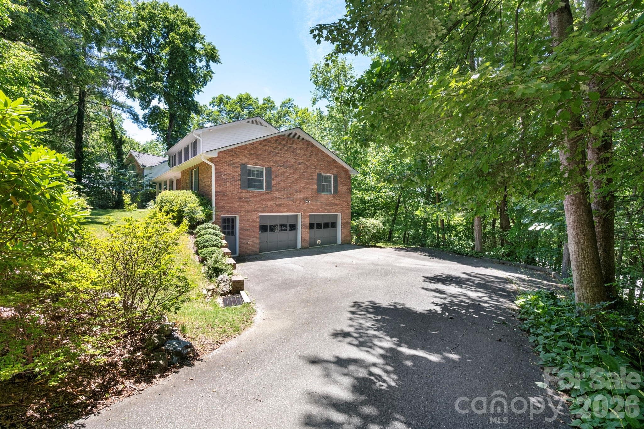 Two Car Garage - 107 Ballantree Drive, Asheville