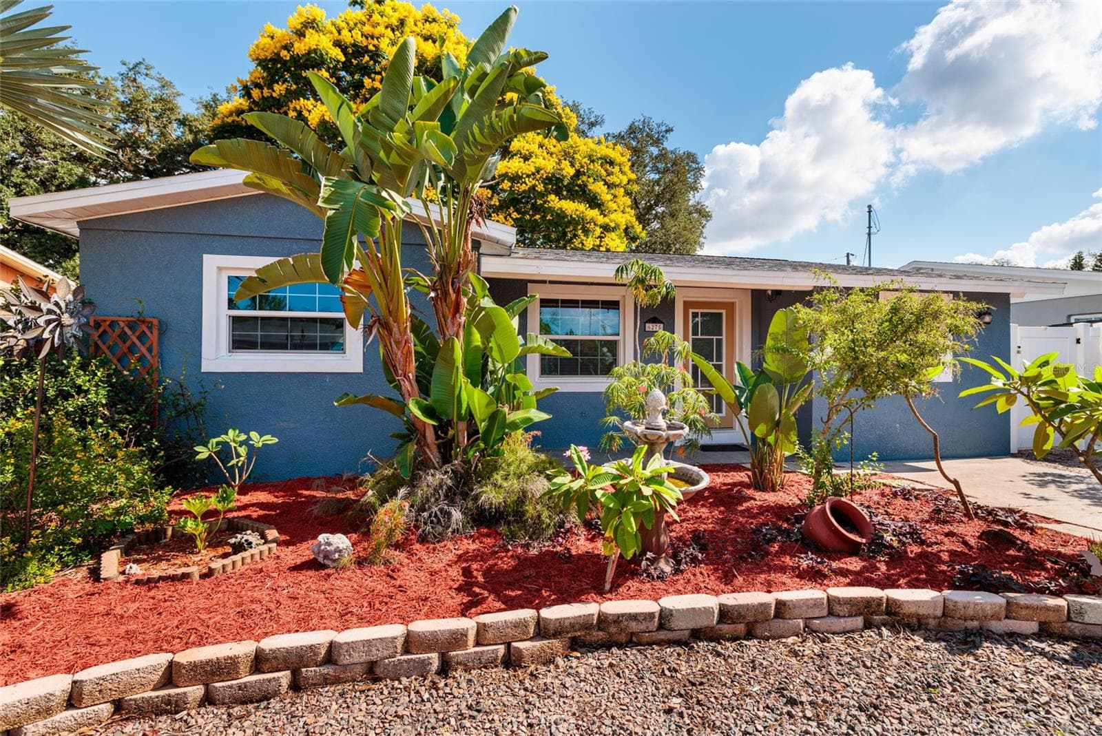 Single Family Residence at 6275 51ST AVE N, ST PETERSBURG, photo 2 of 42