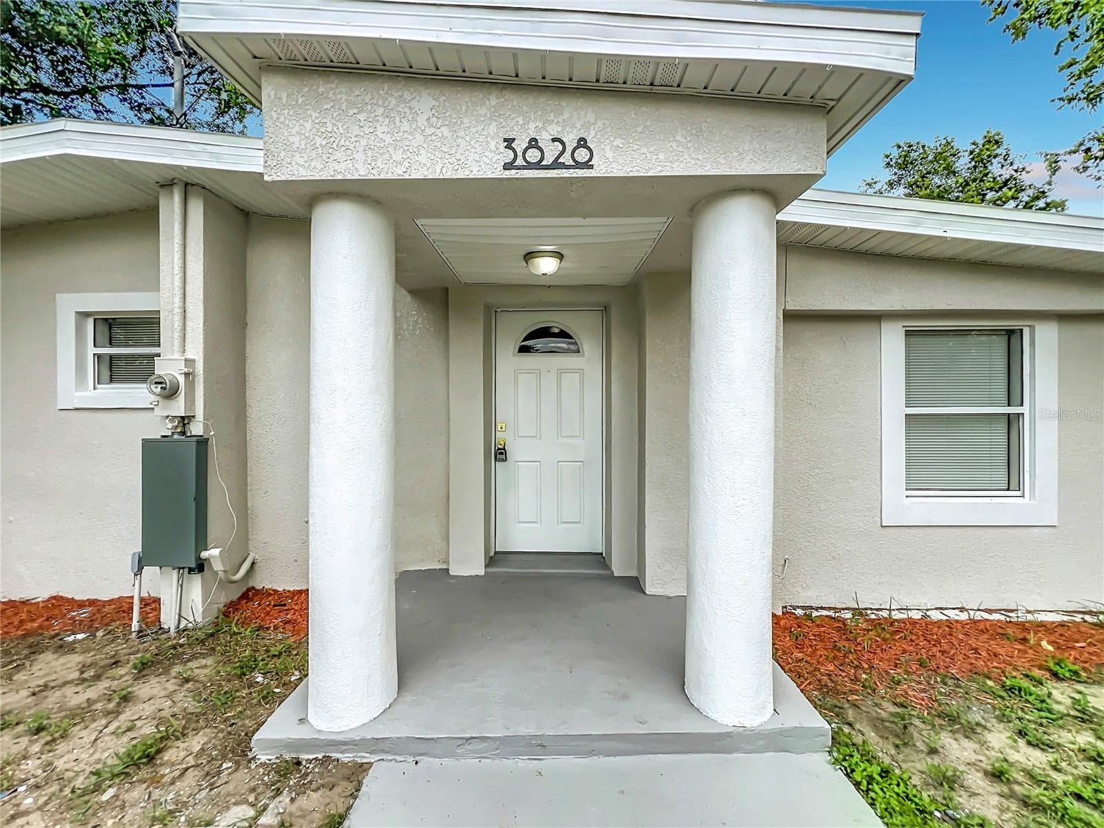 Single Family Residence at 3828 WHITE HERON DR, ORLANDO, photo 3 of 63