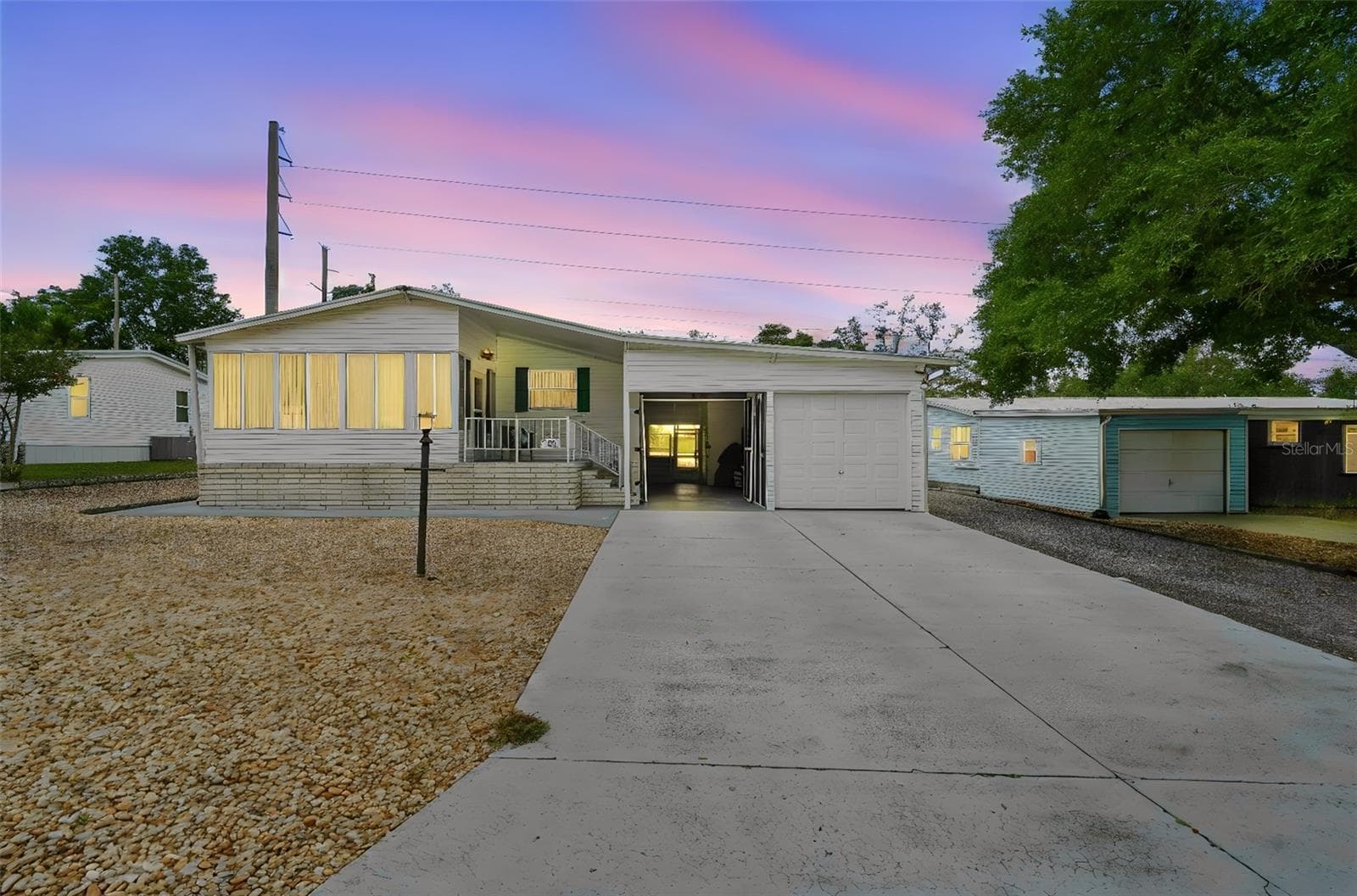 Manufactured Home at 30 FLORENCE BLVD, DEBARY, photo 2 of 48