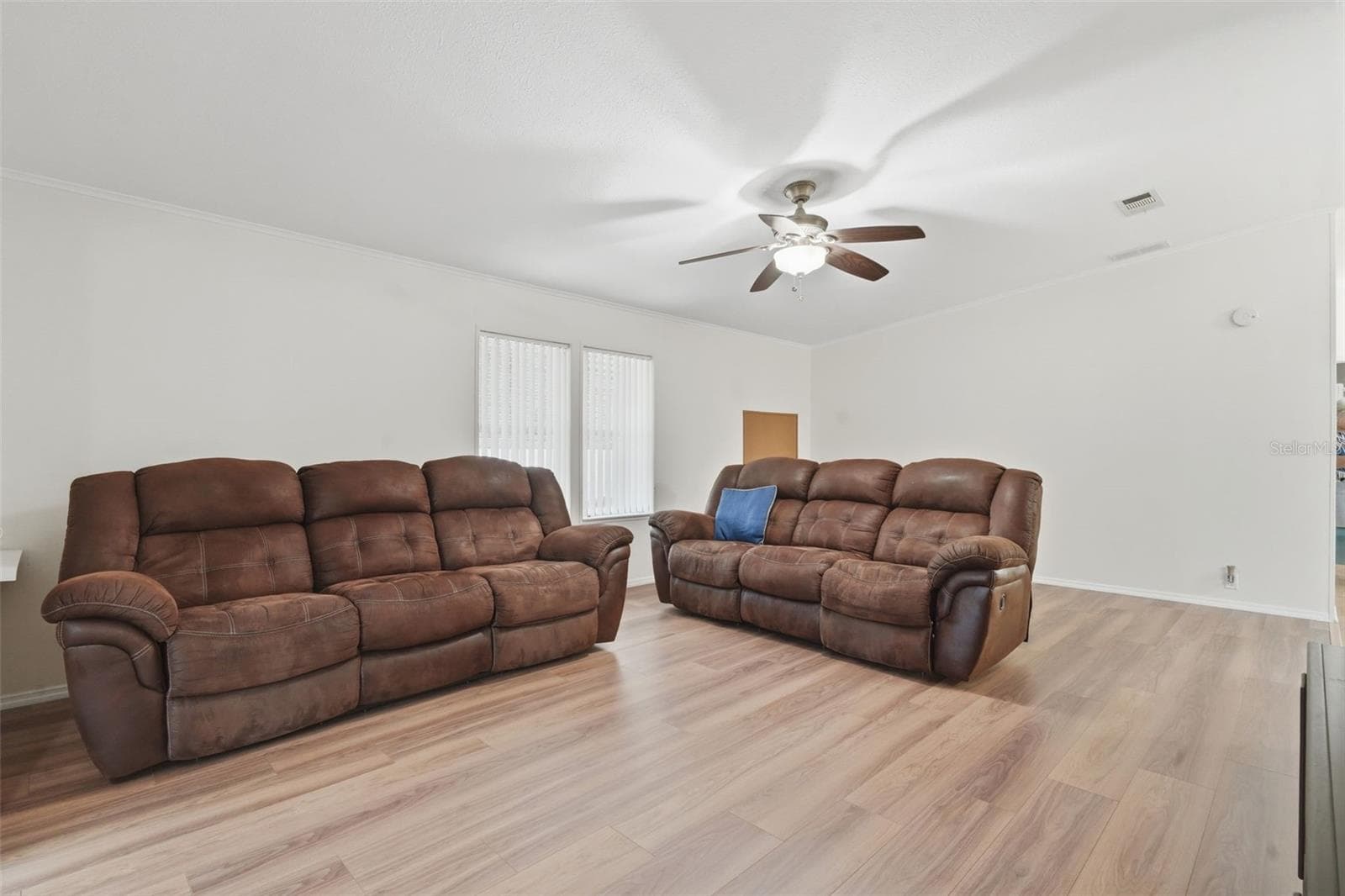 Manufactured Home at 30 FLORENCE BLVD, DEBARY, photo 18 of 48