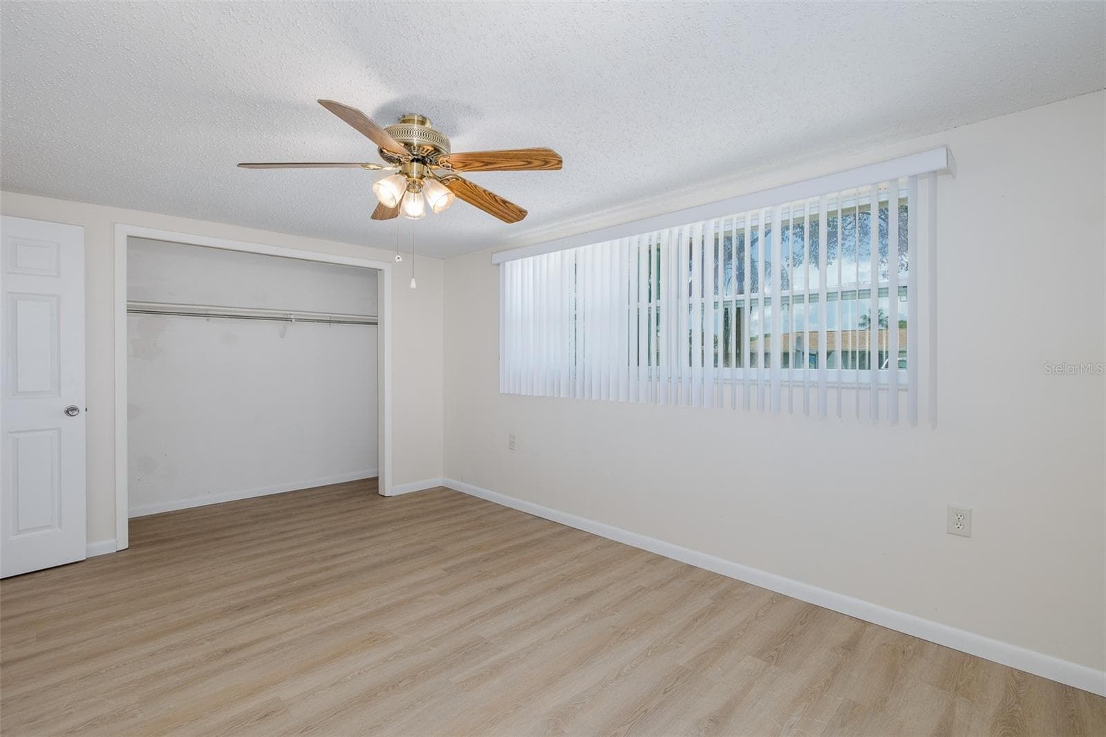 Primary Bedroom - 1148 FERNWOOD DR, HOLIDAY