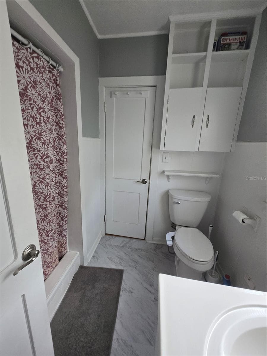 Single Family Residence at 146 NE MADISON CIR N, ST PETERSBURG, photo 19 of 25
