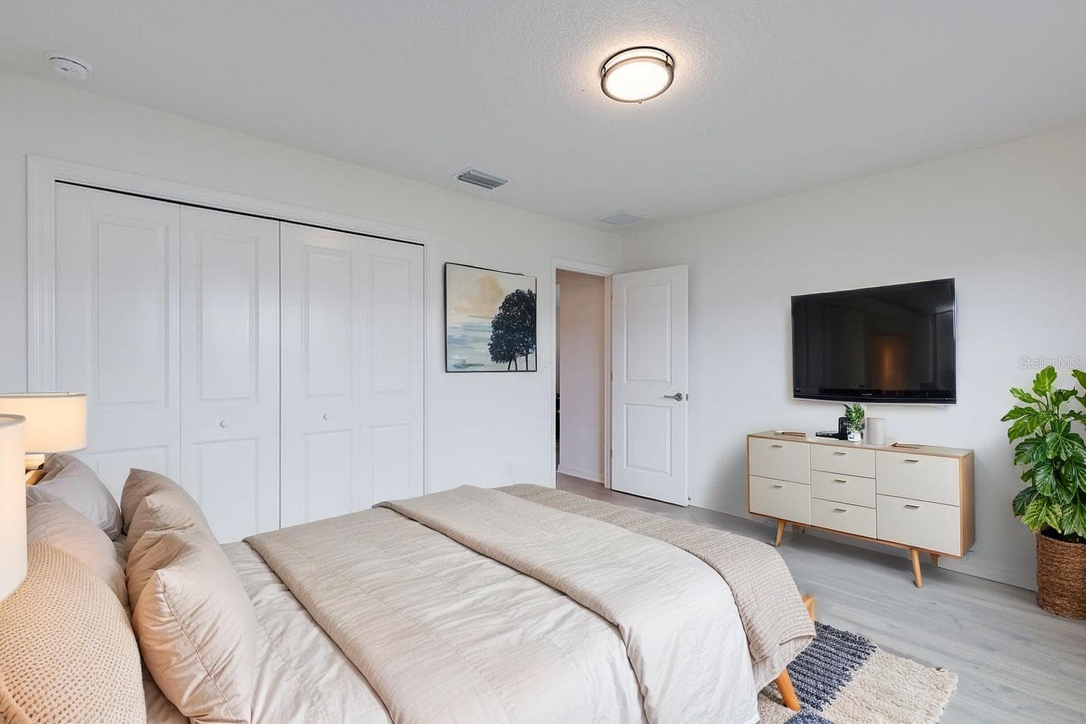 Single Family Residence at 7462 SAVANNA DR, THE VILLAGES, photo 14 of 29