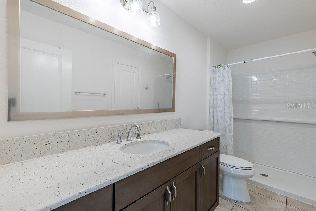 Single Family Residence at 7462 SAVANNA DR, THE VILLAGES, photo 19 of 29