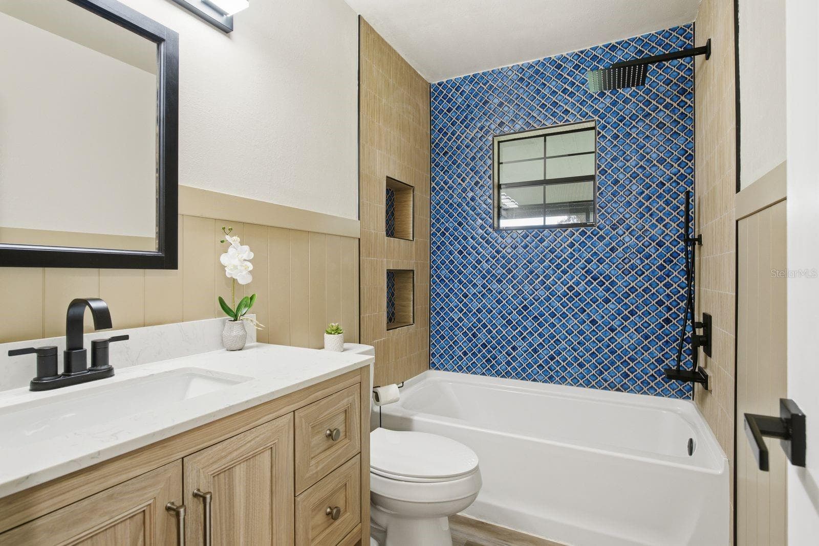 Bathroom Two - 442 EVERGREEN DR, OLDSMAR