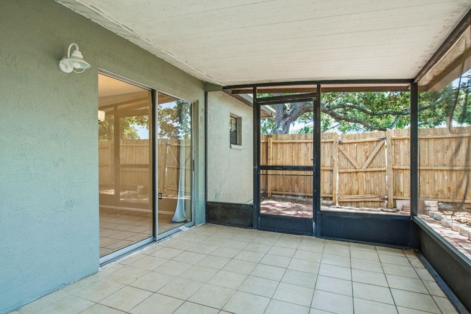 Outdoor Patio - 442 EVERGREEN DR, OLDSMAR