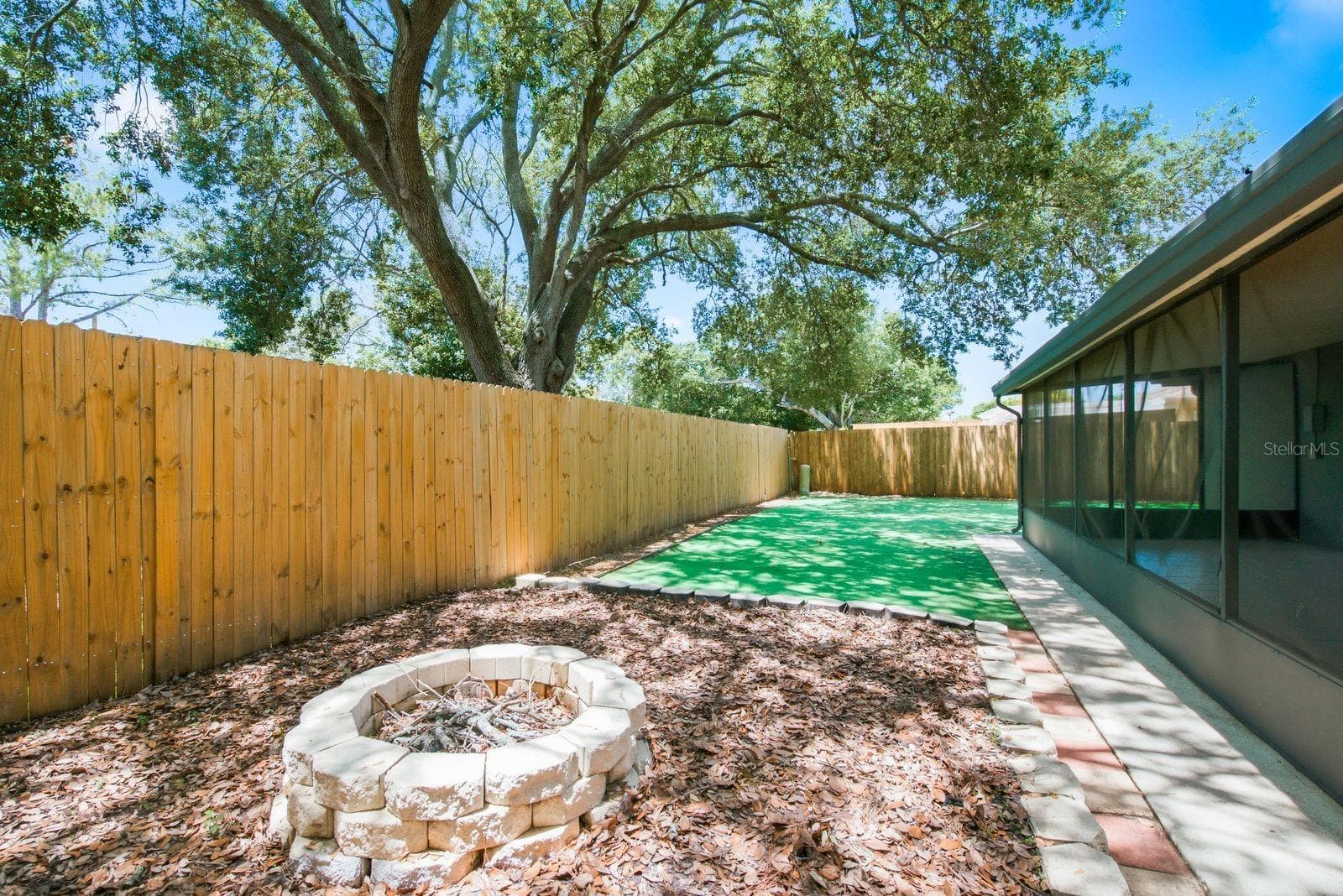 Backyard - 442 EVERGREEN DR, OLDSMAR