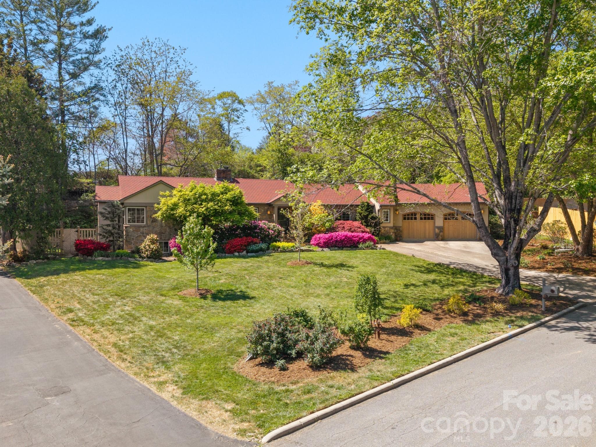 Single Family Residence at Asheville, photo 2 of 48