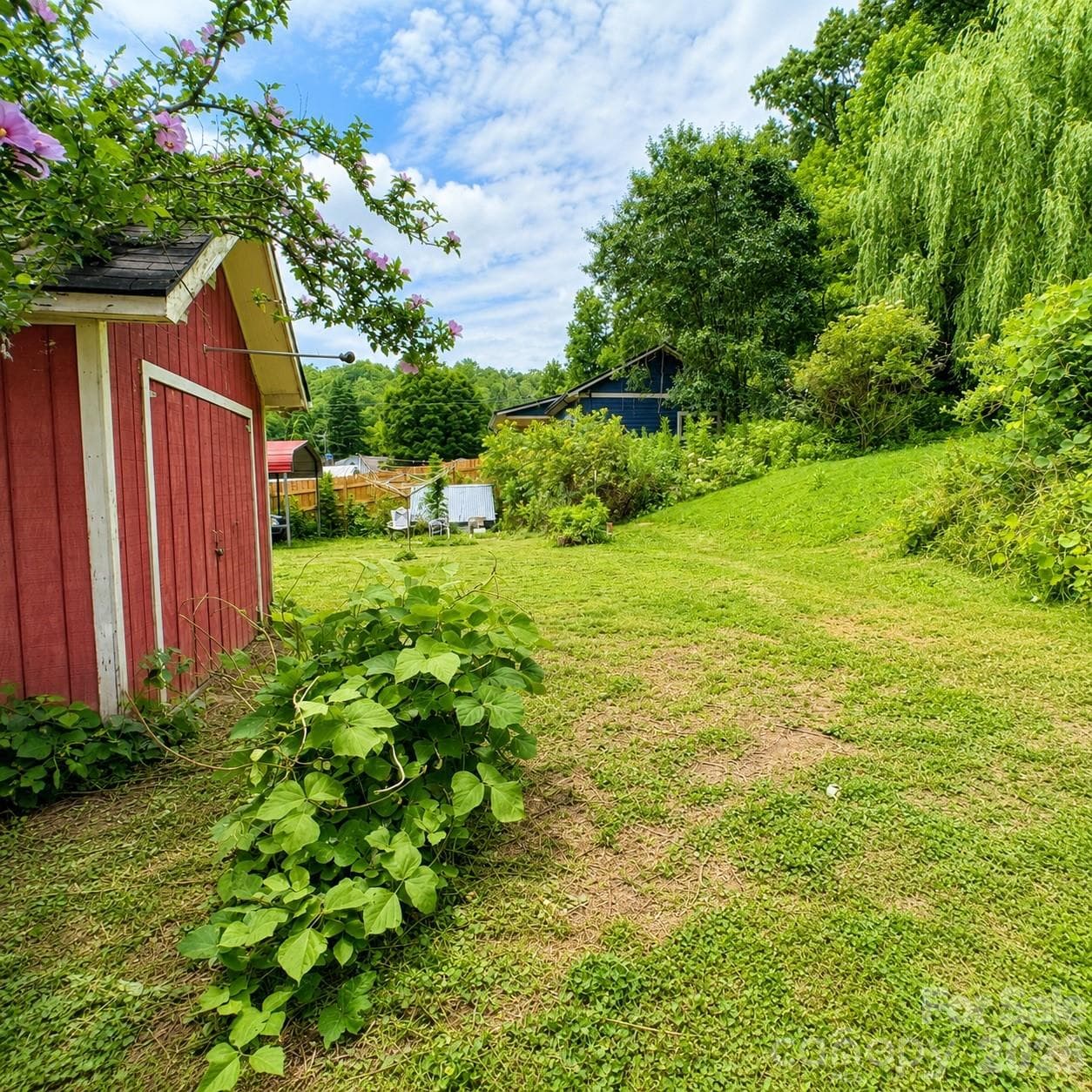 Single Family Residence at Old Fort, photo 35 of 51