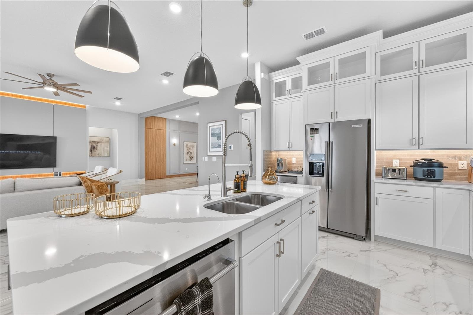 Single Family Residence at 13207 PANAMA BEACH CT, ORLANDO, photo 17 of 89