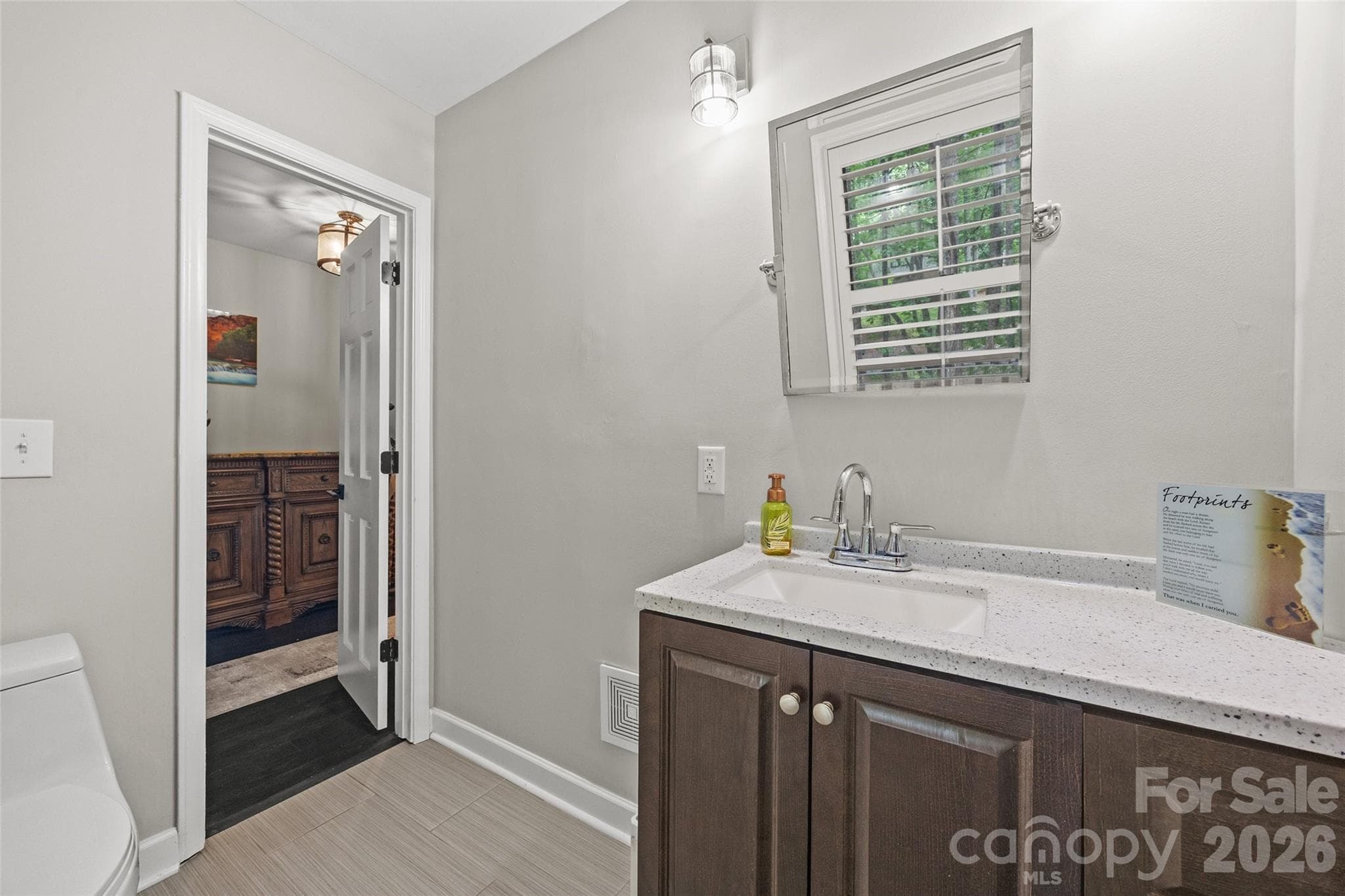 Half Bathroom - 13 Bald Eagle Road, Lake Wylie