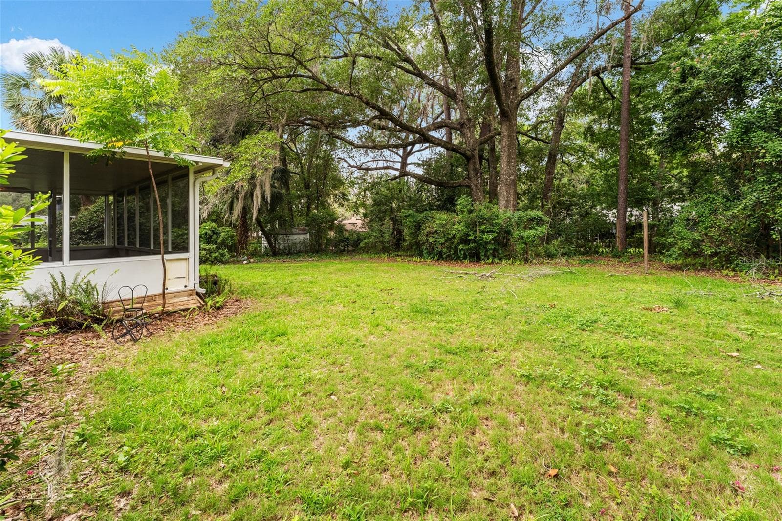 Single Family Residence at 930 NW 37TH TER, GAINESVILLE, photo 42 of 49