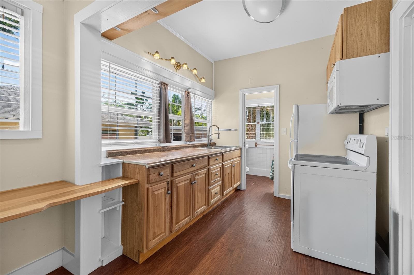 Single Family Residence at 2800 2ND AVE N, ST PETERSBURG, photo 25 of 44