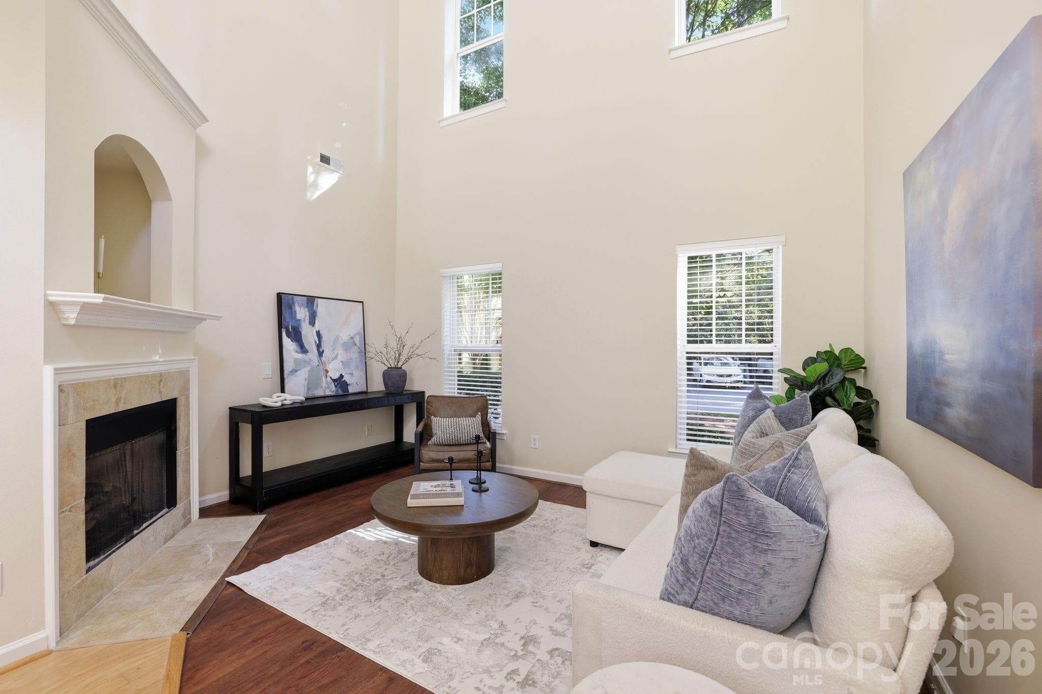 Townhouse at 16936 Commons Creek Drive, Charlotte, photo 2 of 19